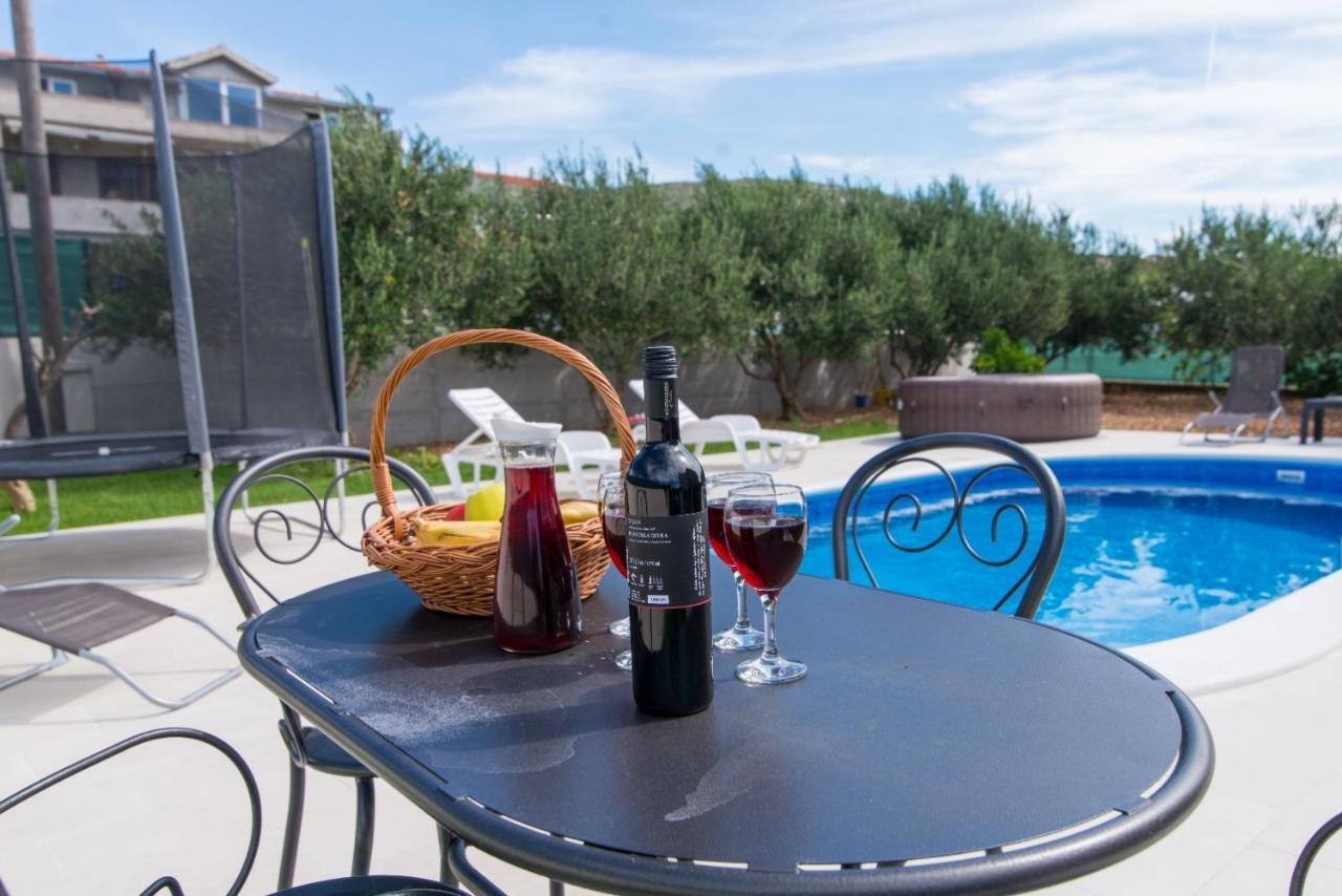 Villa Initium,Heated Pool All Season Trogir Ngoại thất bức ảnh