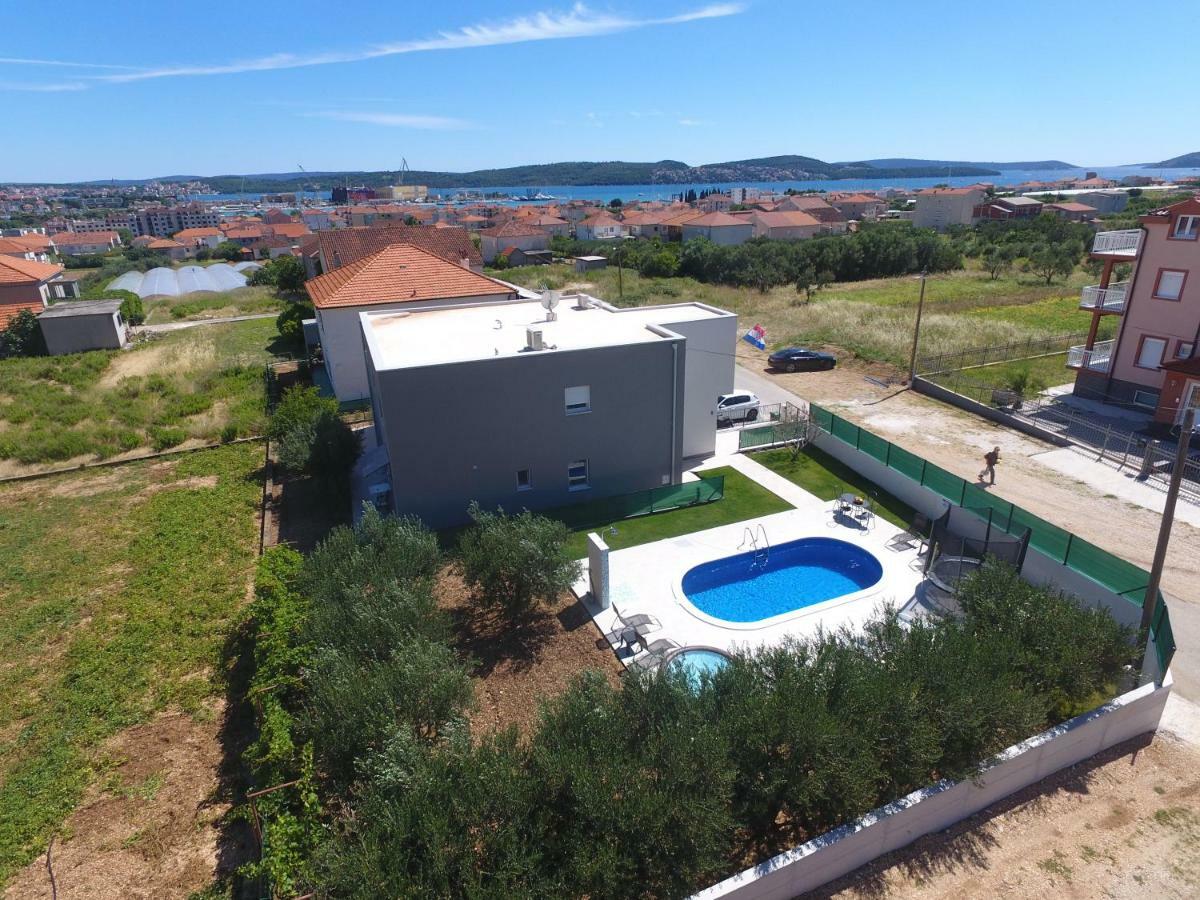 Villa Initium,Heated Pool All Season Trogir Ngoại thất bức ảnh
