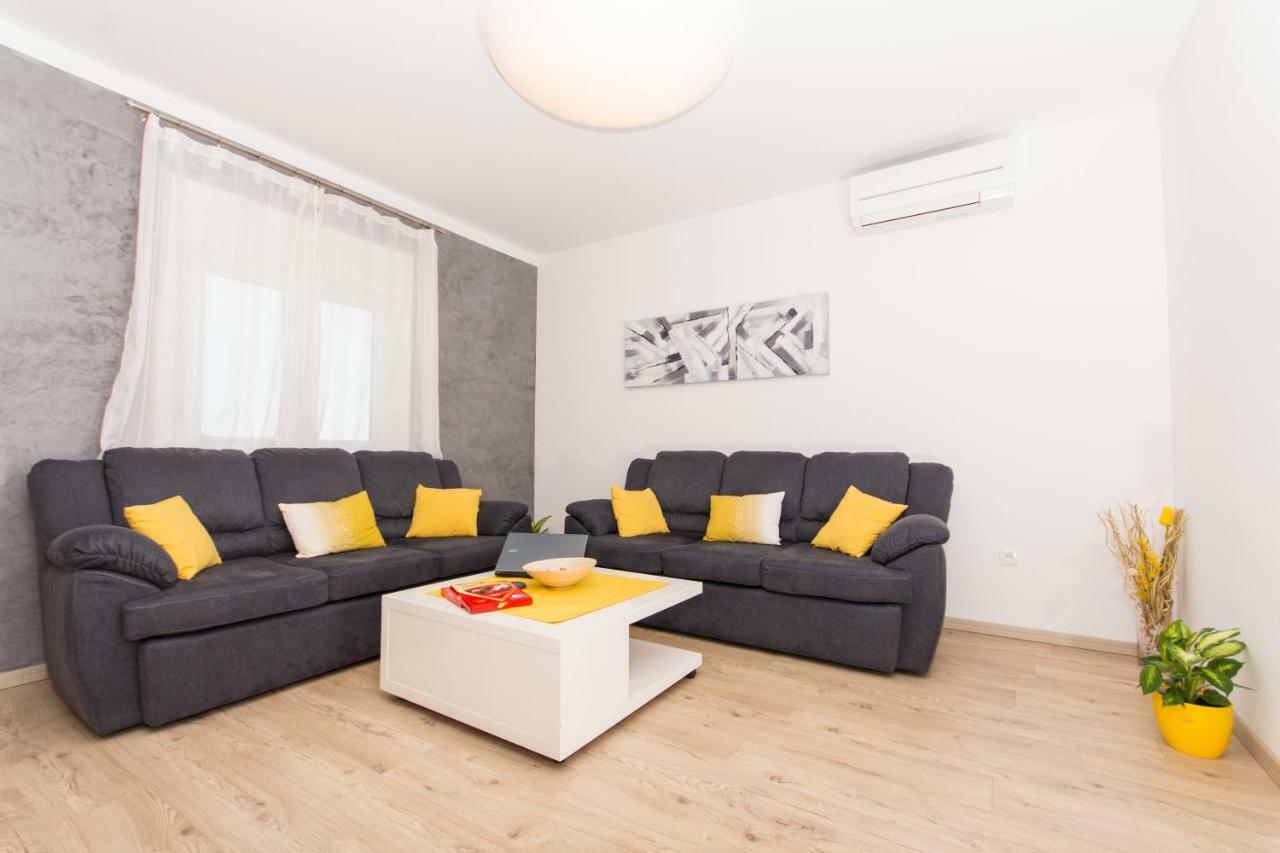 Villa Initium,Heated Pool All Season Trogir Ngoại thất bức ảnh