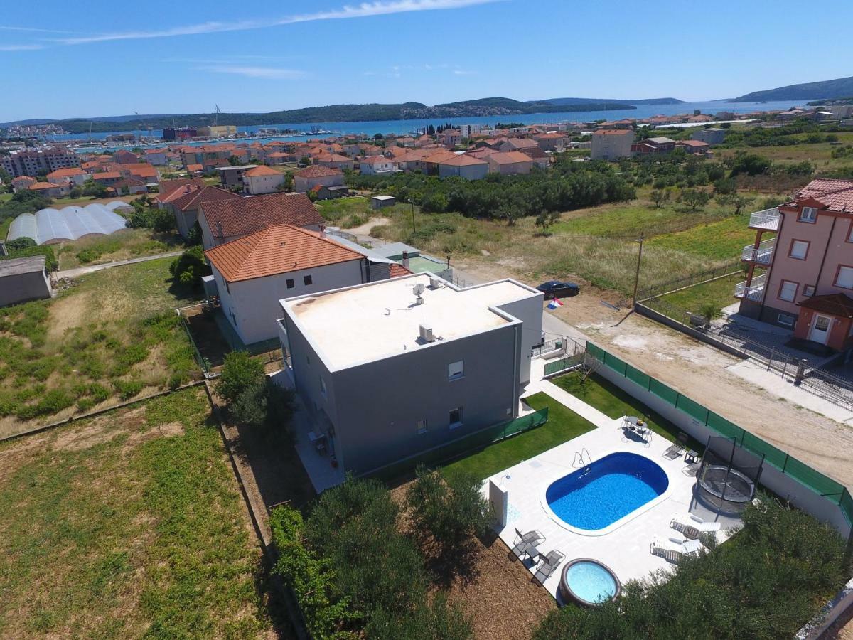 Villa Initium,Heated Pool All Season Trogir Ngoại thất bức ảnh